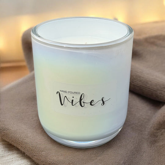 10 oz White Iridescent Coco & Apricot Wax Candle
