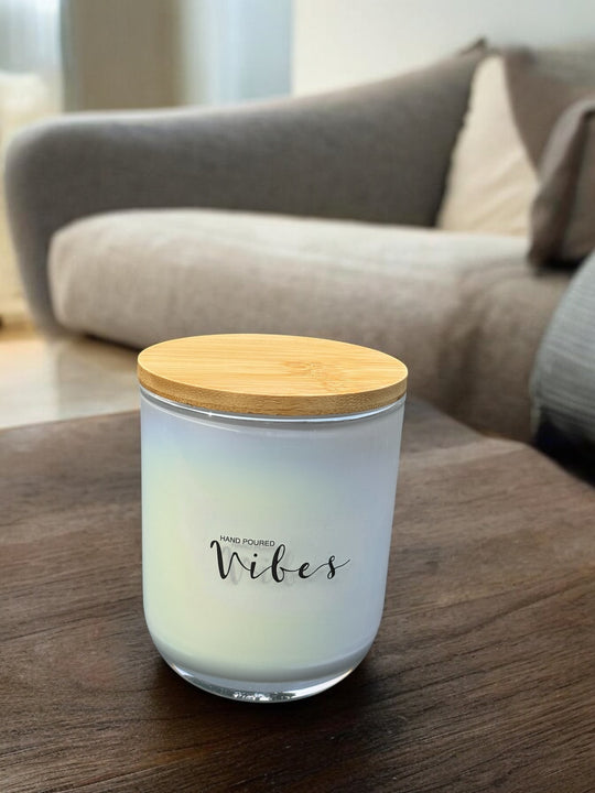 10 oz White Iridescent Coco & Apricot Wax Candle